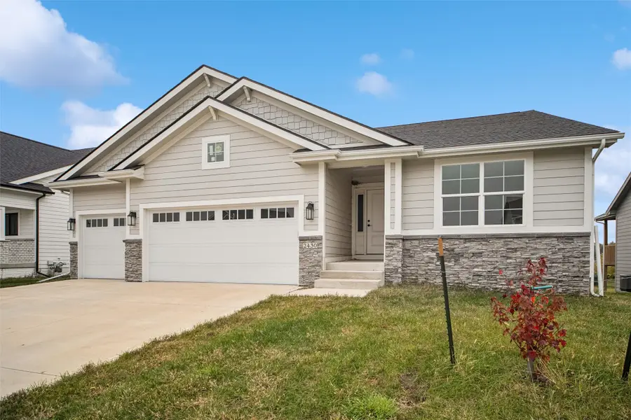 2430 SE 5th Street, West Des Moines, IA 50265 - Image #2