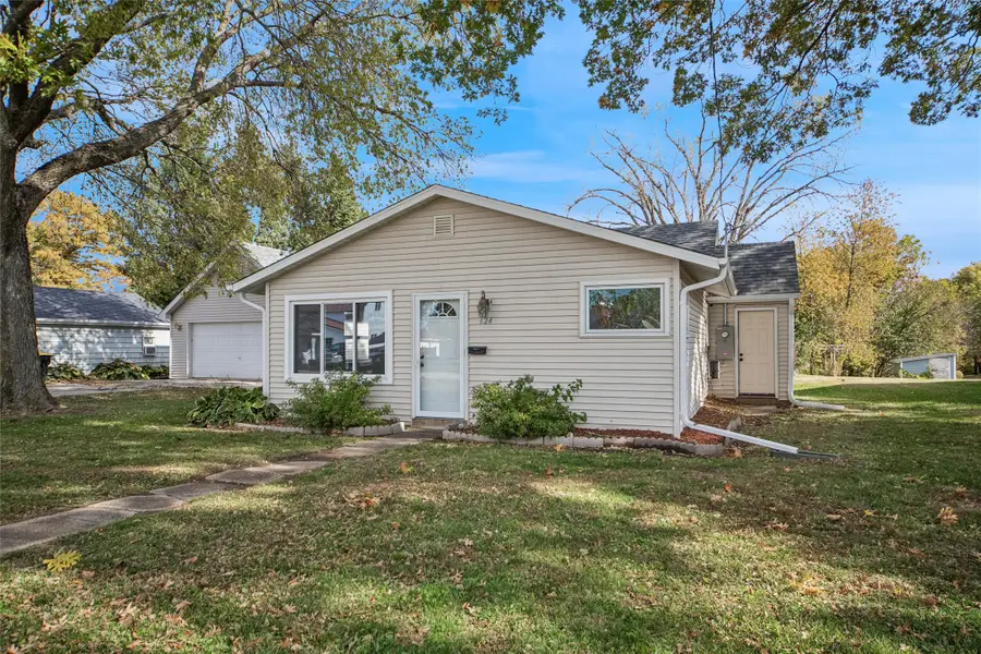 624 S Goodrich Street, Colfax, IA 50054 - Image #2