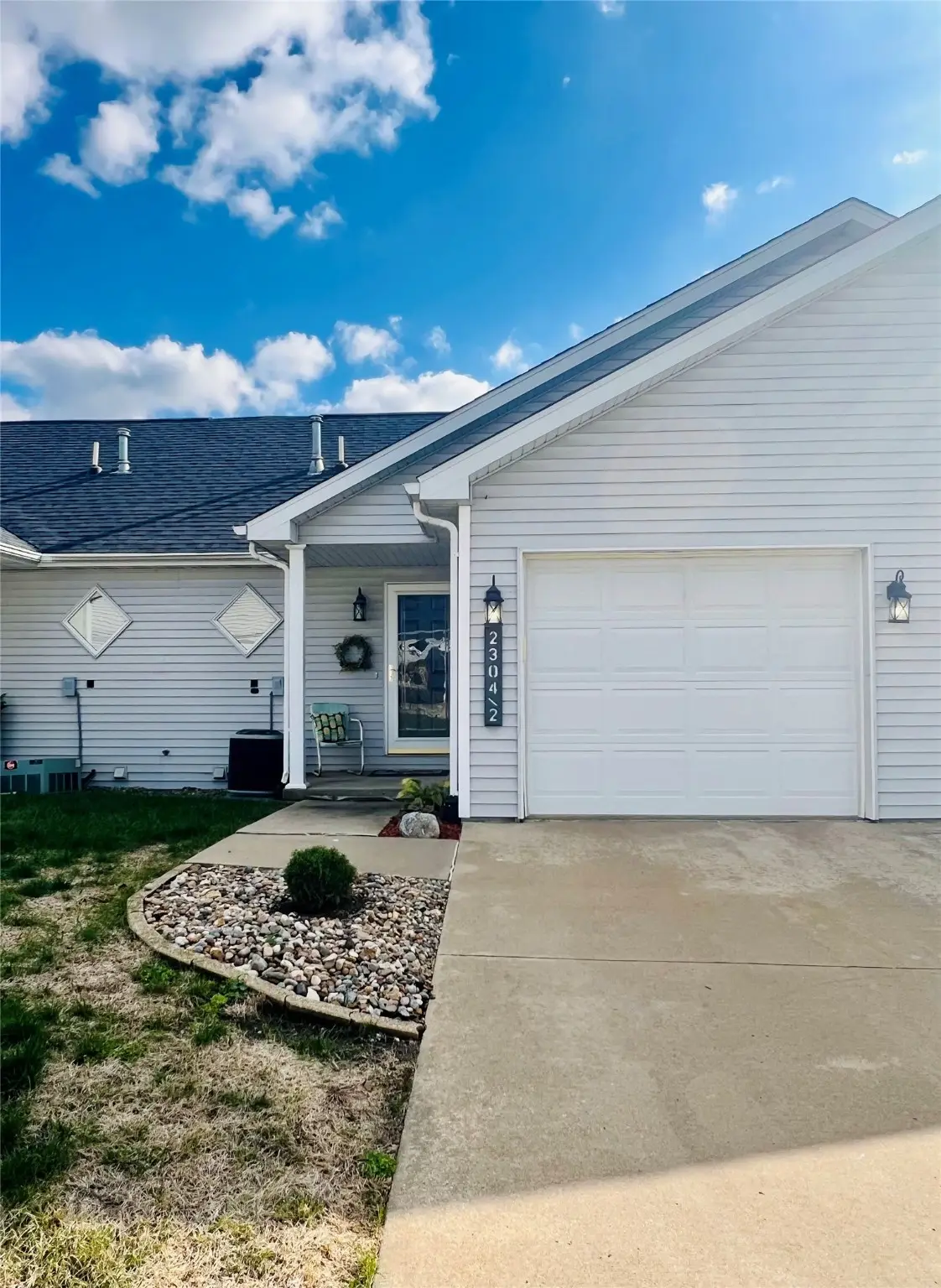 2304 Bos Landen Drive #2, Pella, IA 50219 - #1