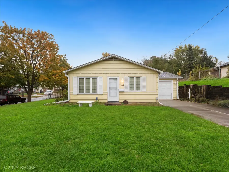 3503 SW 2nd Street, Des Moines, IA 50315 - Image #2