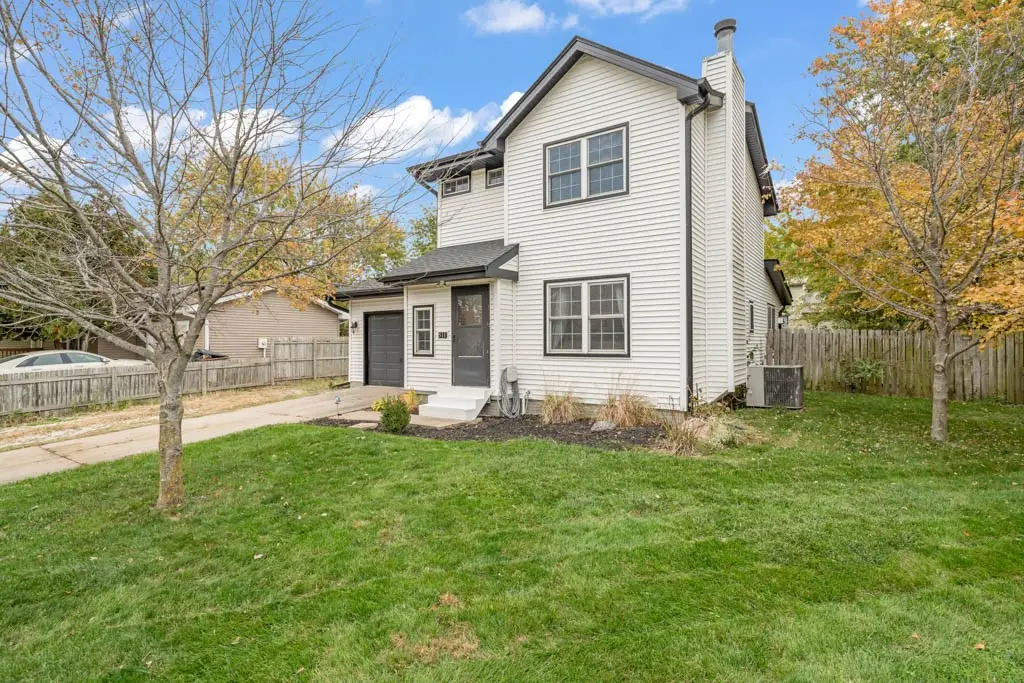 511 11th Court Se, Bondurant, IA 50035 - #1