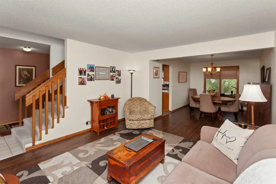 516 Sunrise Circle, Pleasant Hill, IA 50327 - Image #2