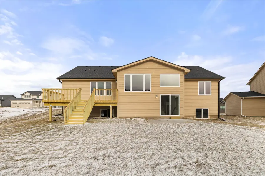 900 Hamilton Road, Waukee, IA 50263 - Image #3