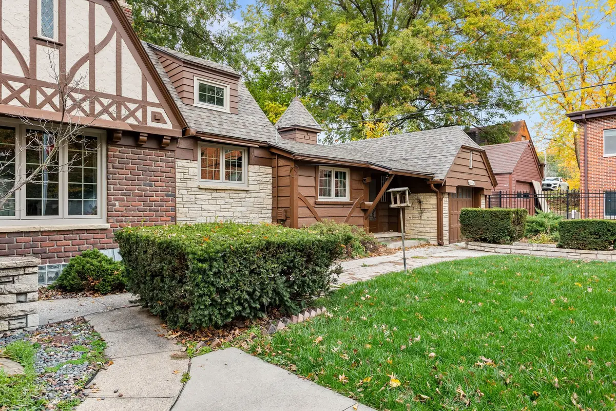 615 Shawnee Avenue, Des Moines, IA 50313 - Image #1