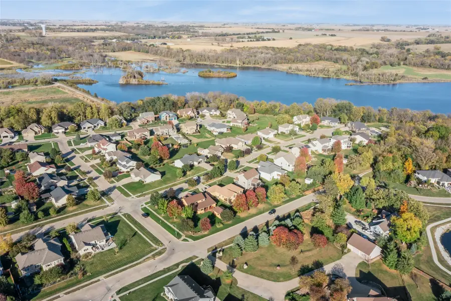 800 Lake View Avenue, Polk City, IA 50226 - Image #2