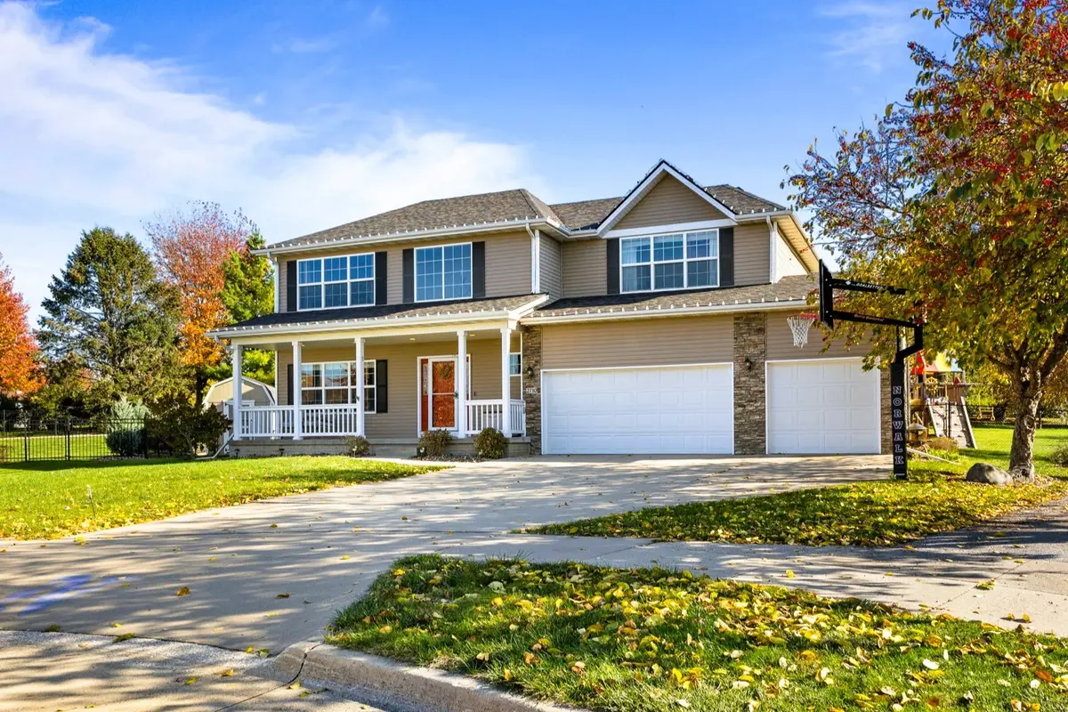 2710 Windsor Drive, Norwalk, IA 50211 - #1