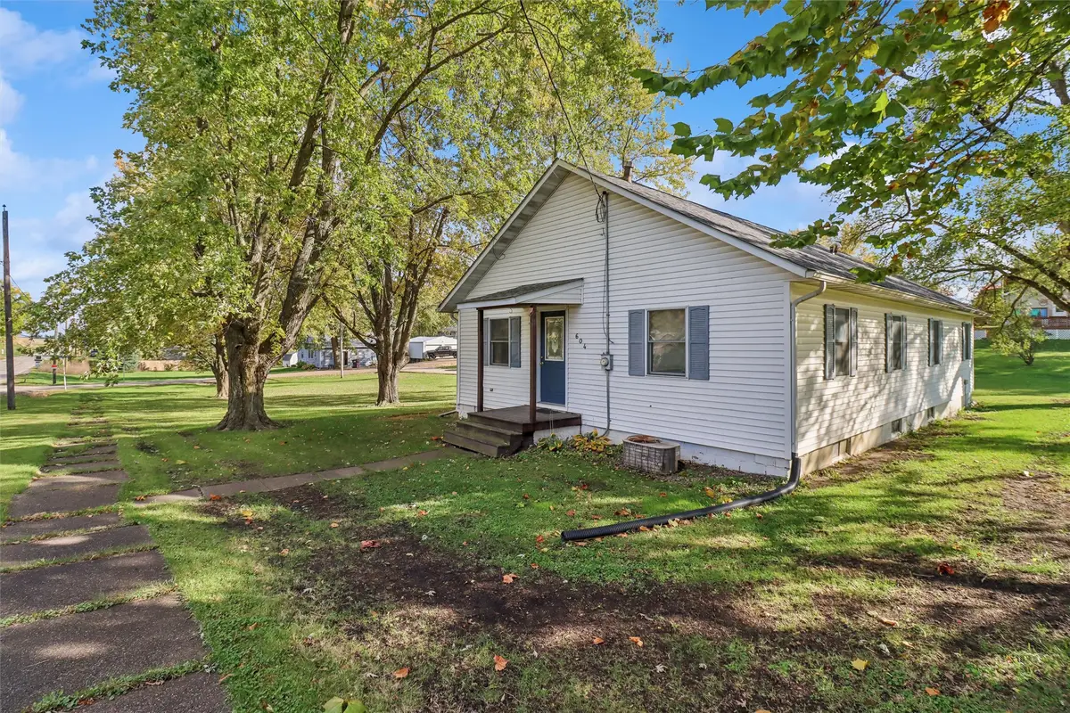 604 5th Street, Bussey, IA 50044 - #1