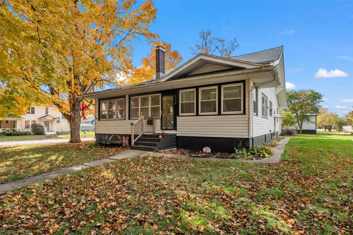 212 3rd Avenue, Melbourne, IA 50162 - Image #1