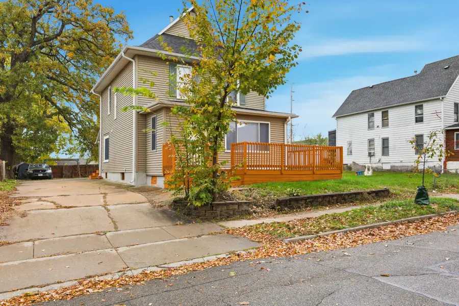 1609 12th Street, Des Moines, IA 50314 - Image #2