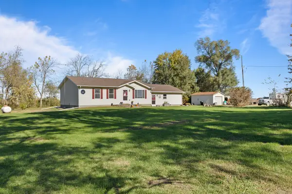 1175 Upton Street, Columbia, IA 50057