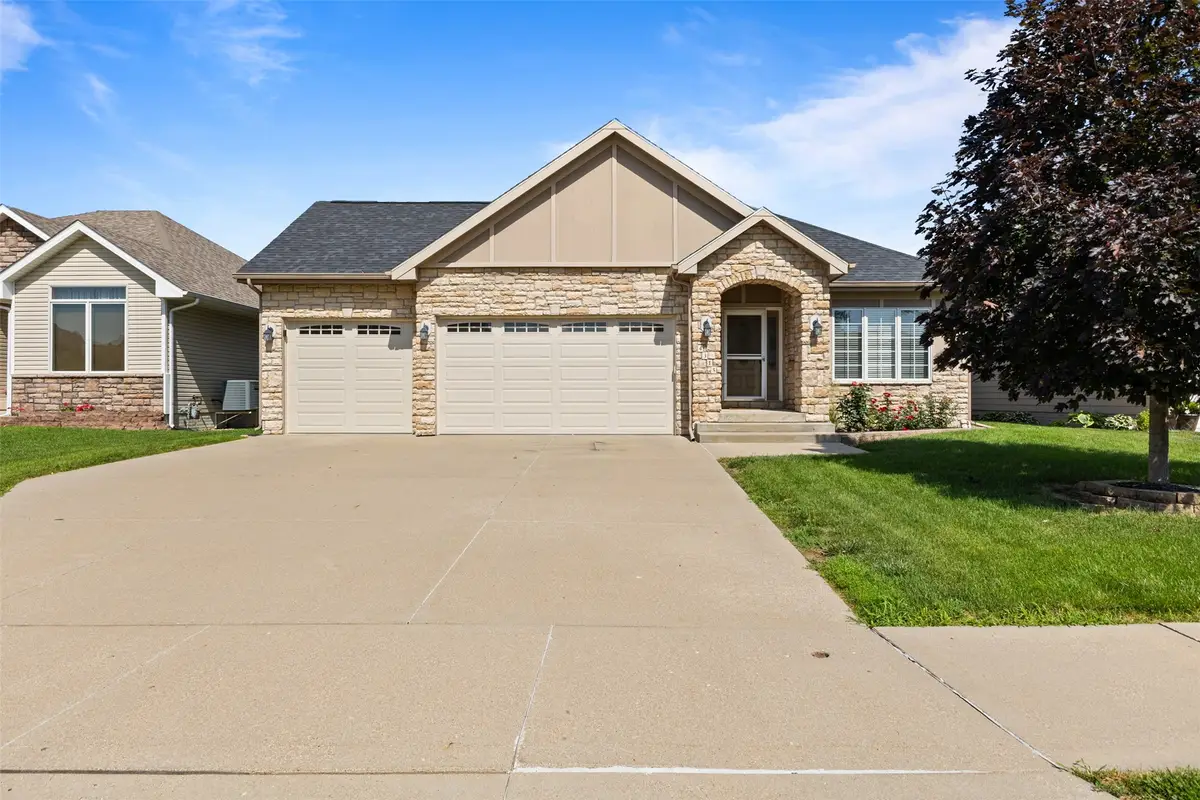 4315 129th Street, Urbandale, IA 50323 - #1