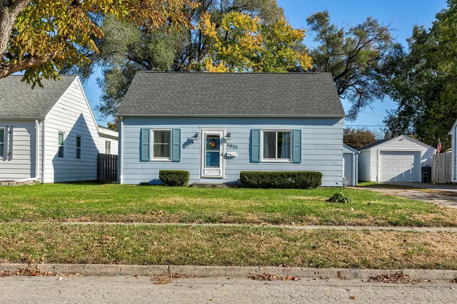 4033 Cambridge Street, Des Moines, IA 50313 - Image #2