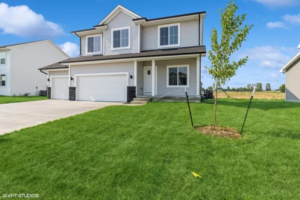 319 41st Street Sw, Altoona, IA 50009