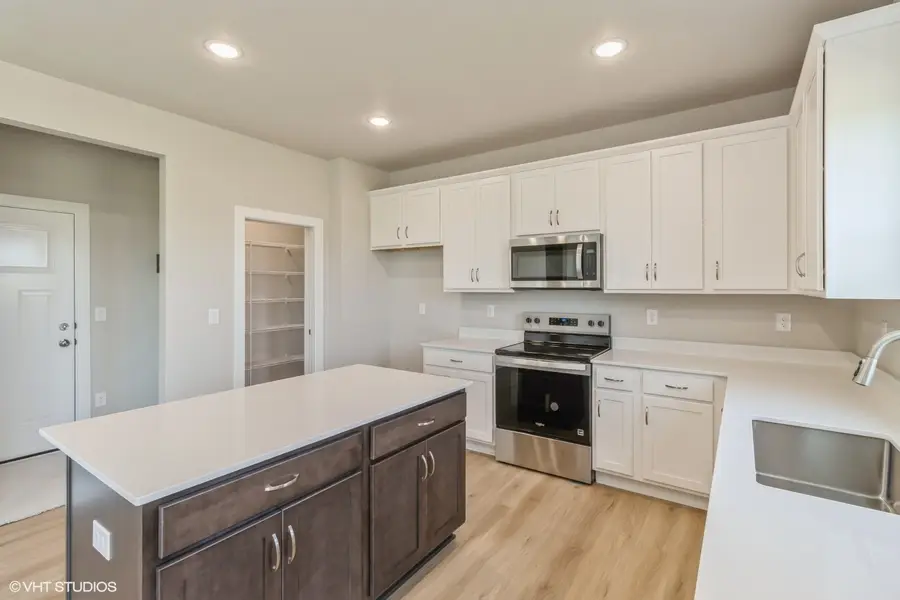 6806 SE 7th Avenue, Pleasant Hill, IA 50327 - Image #3