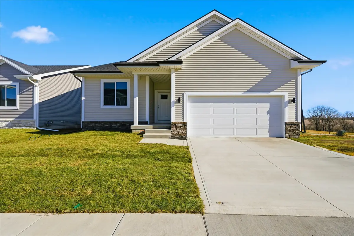 2301 Chan Drive, Adel, IA 50003 - Image #1