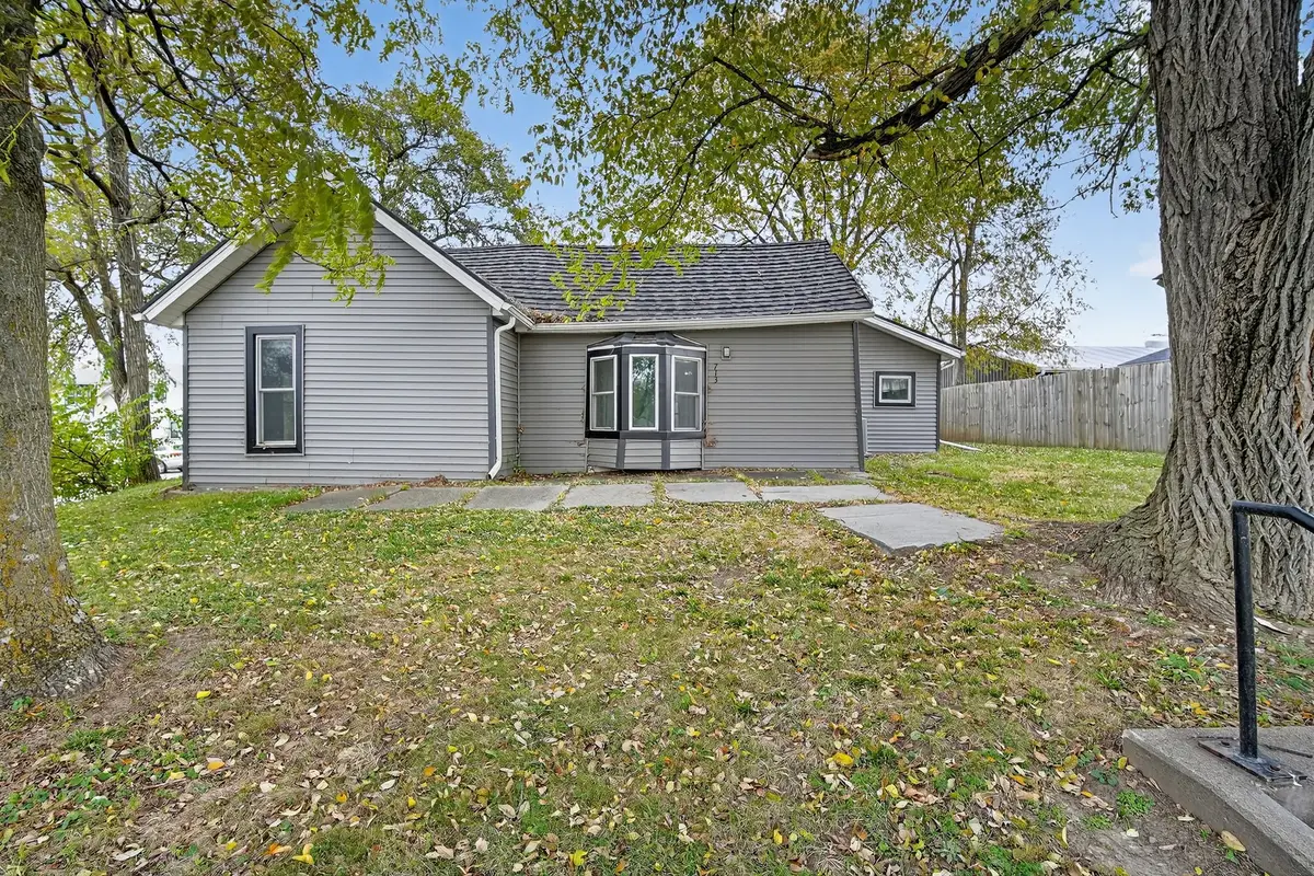 713 N Monroe Street, Monroe, IA 50170 - Image #1
