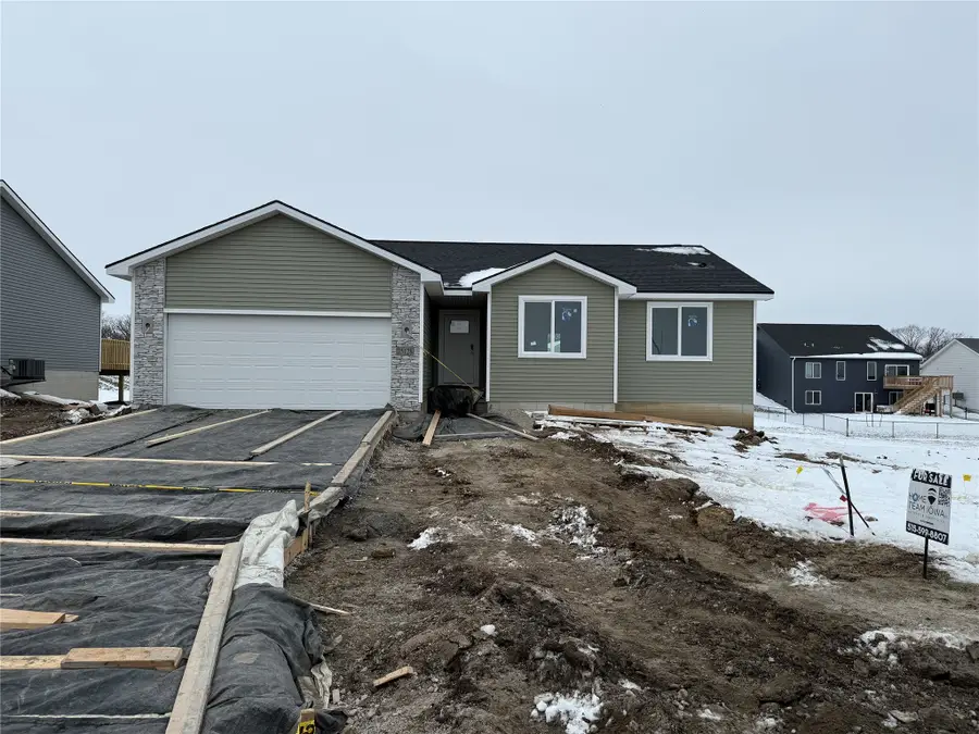 25128 Bluebird Circle, Adel, IA 50003 - Image #2