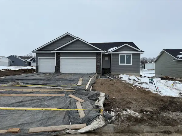 25132 Bluebird Circle, Adel, IA 50003