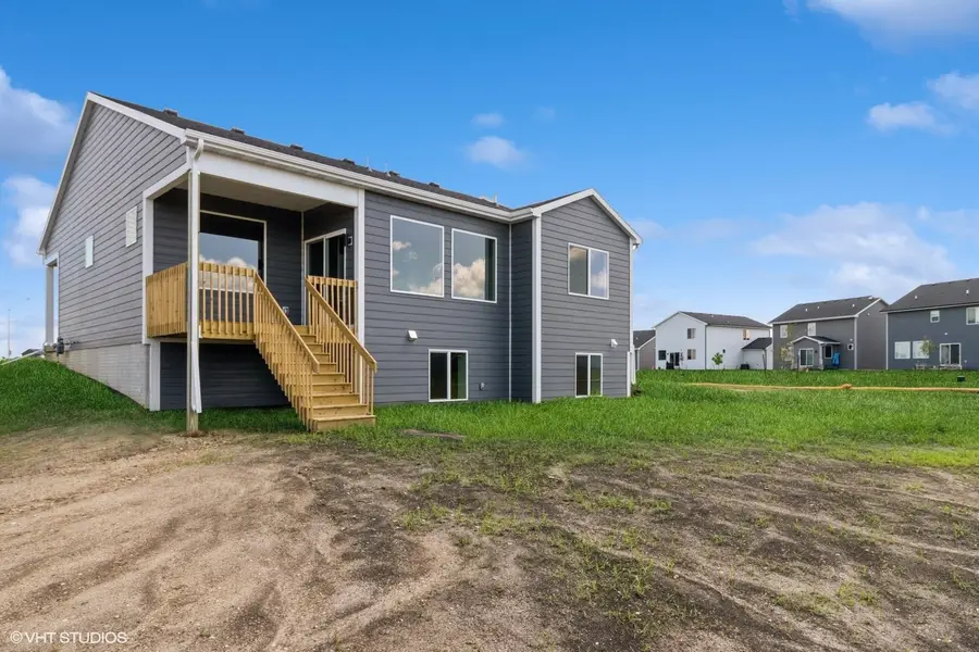 490 NW Independence Circle, Waukee, IA 50263 - #2