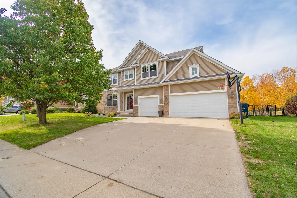 2826 147th Street, Urbandale, IA 50323 - #1