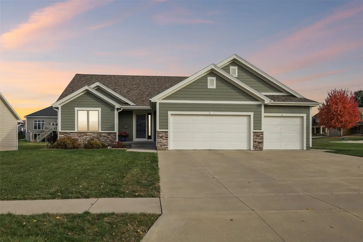 800 N W Street, Indianola, IA 50125 - #1