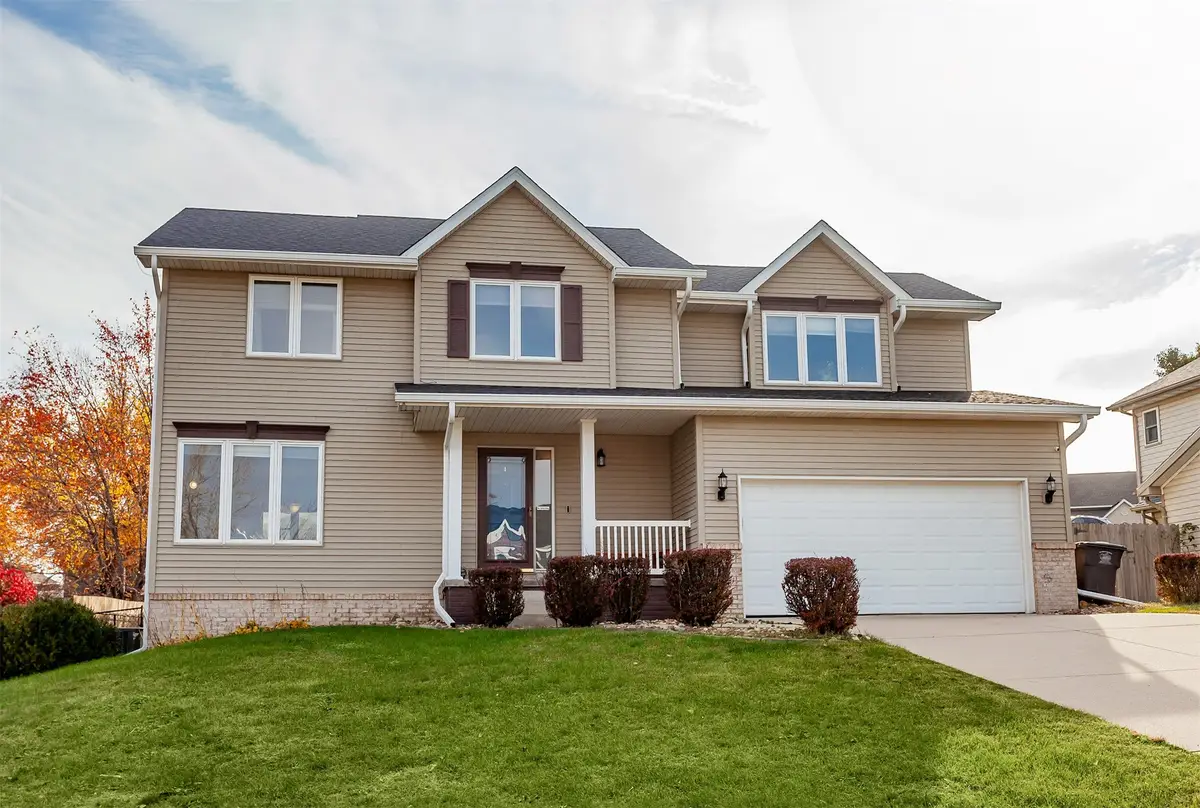 2617 Driftwood Avenue, Des Moines, IA 50320 - Image #1