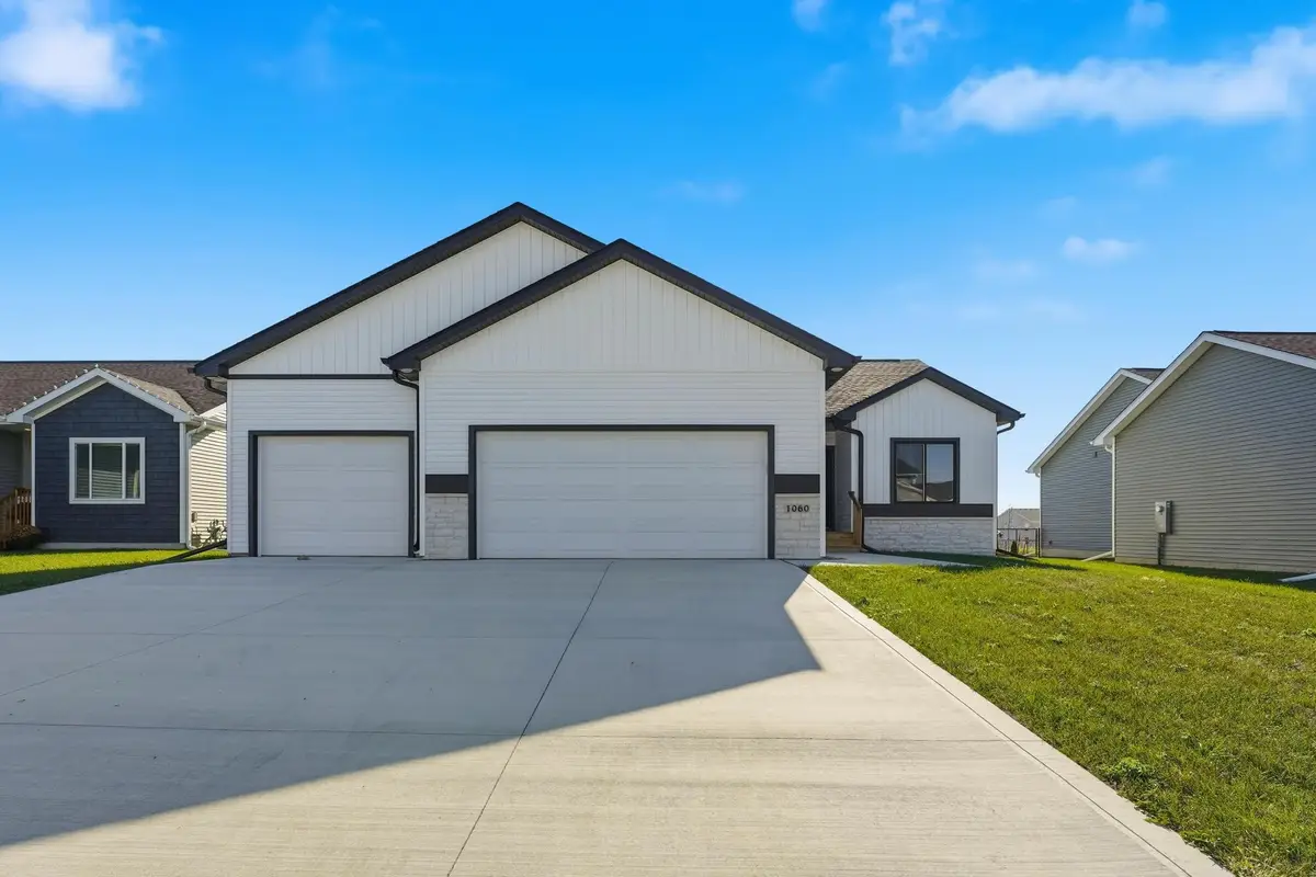 1060 Gray Avenue, Waukee, IA 50263 - Image #1