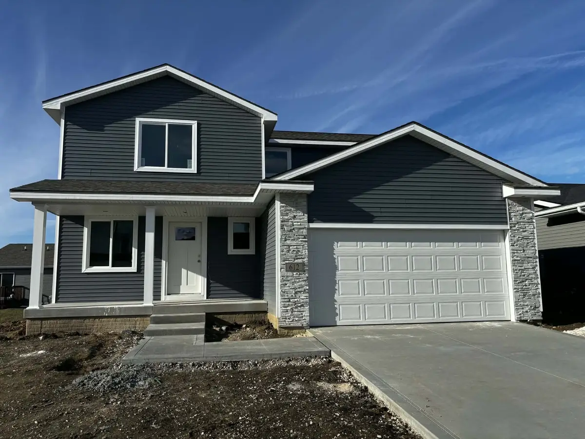 612 NE Oak Ridge Drive, Ankeny, IA 50021 - Image #1