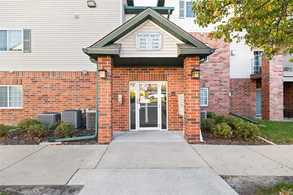 105 NW 8th Street #106, Grimes, IA 50111