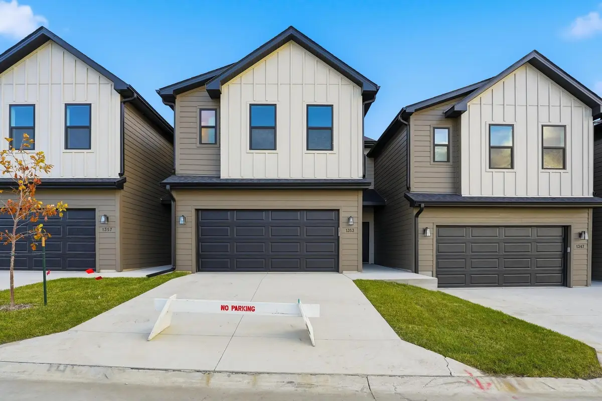 1353 Meadow Rose Place, Waukee, IA 50263 - Image #1