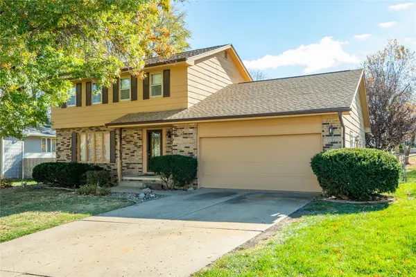 8006 Prairie Avenue, Urbandale, IA 50322