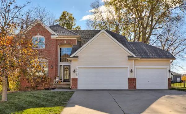 14448 Briarwood Lane, Urbandale, IA 50323