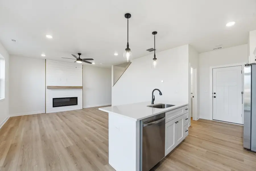 1347 Meadow Rose Place, Waukee, IA 50263 - Image #3