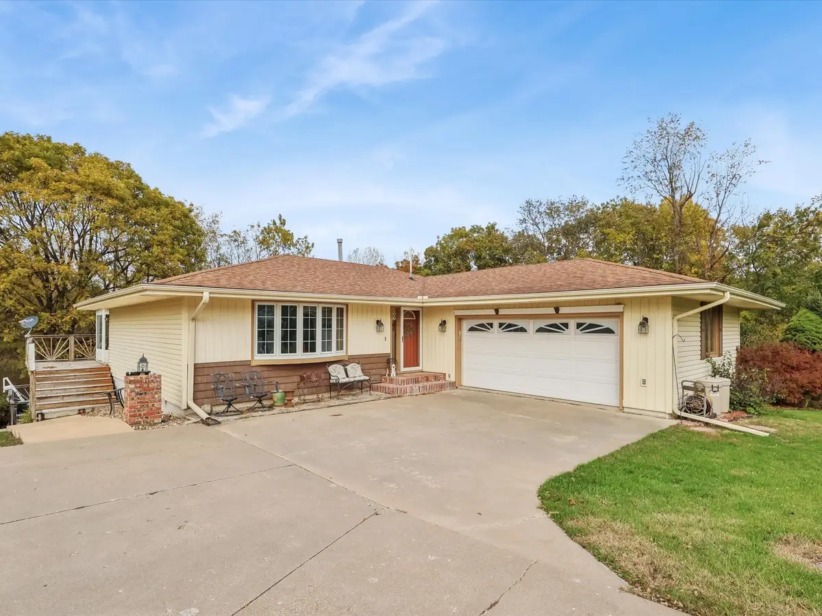 1668 Highway G44, Knoxville, IA 50138 - Image #1