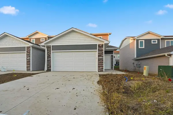 711 Campusside Place, Norwalk, IA 50211