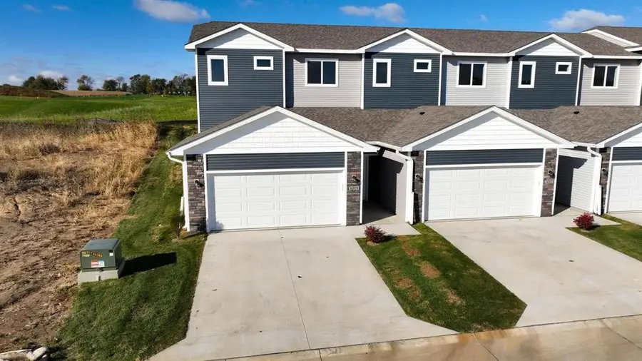 3011 Bracken Place, Norwalk, IA 50211 - Image #2