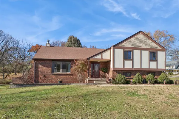 33066 Walnut Place, Waukee, IA 50263