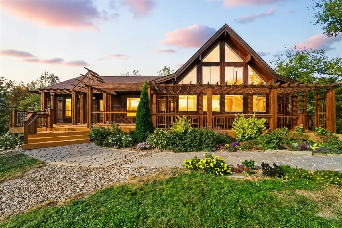 1022 Quebec Street, Knoxville, IA 50138 - Image #1