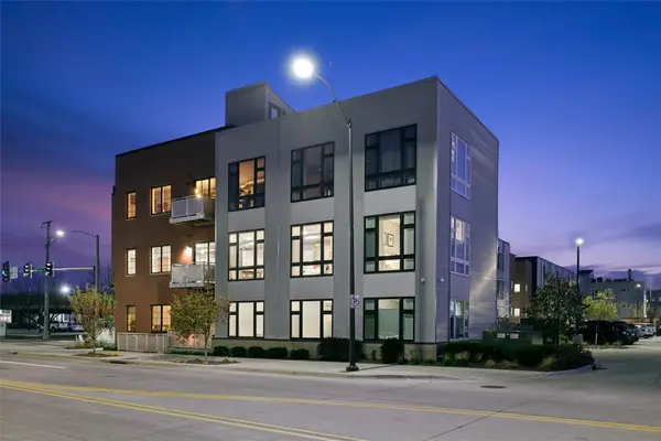 400 SW 7th Street #210, Des Moines, IA 50309