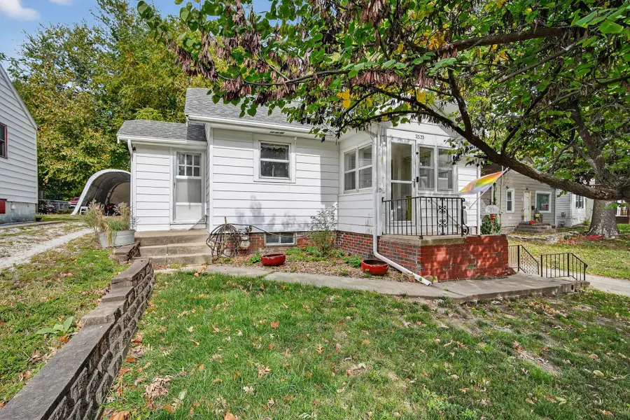 2523 Prospect Road, Des Moines, IA 50310 - Image #2