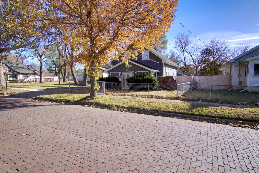 2743 Des Moines Street, Des Moines, IA 50317 - Image #2
