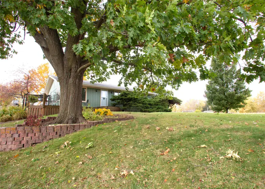 506 S Attica Road, Knoxville, IA 50138 - Image #2