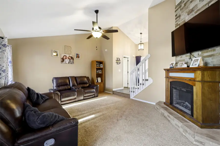 729 11th Street Se, Altoona, IA 50009 - Image #3