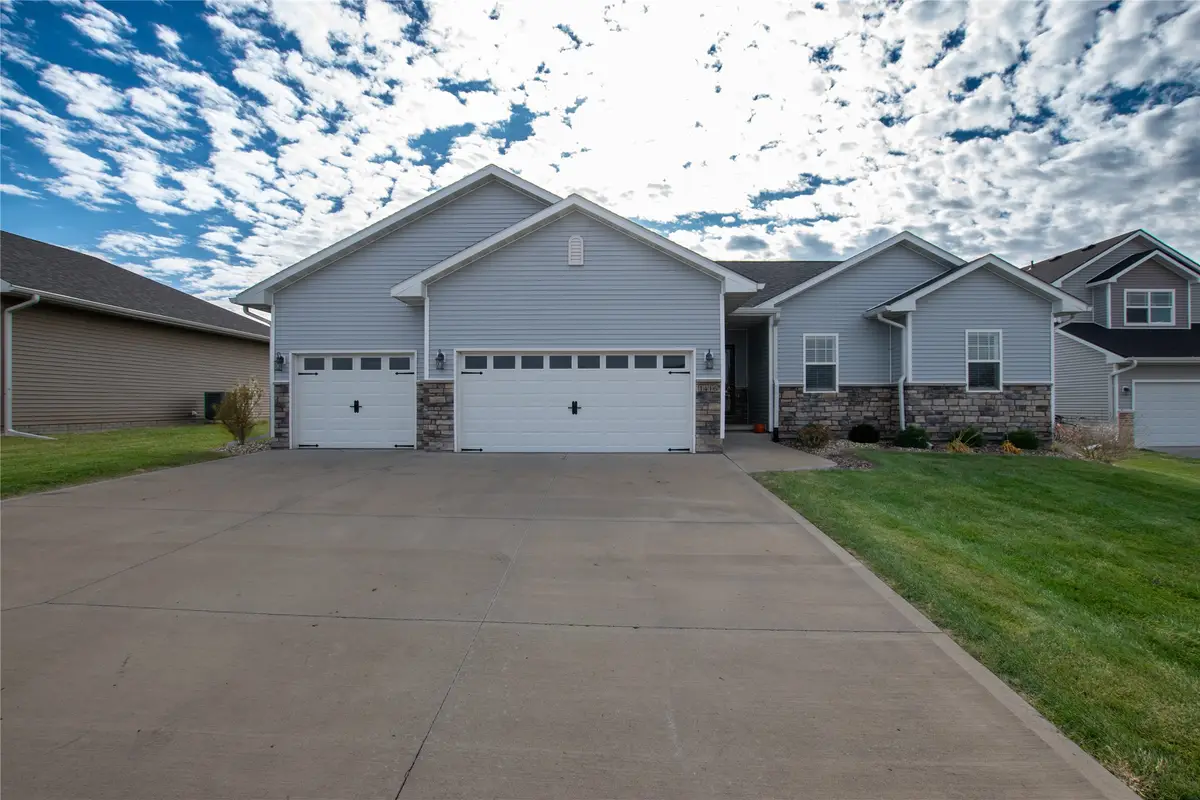 1416 NE 2nd Street, Stuart, IA 50250 - Image #1