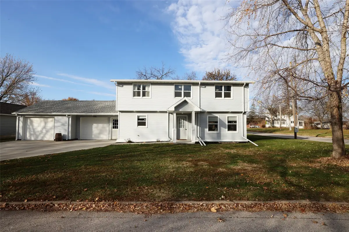 931 Moore Street, Stratford, IA 50249 - Image #1