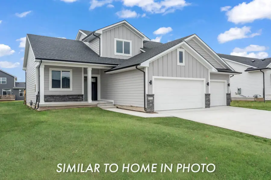 209 Timberview Circle, Pella, IA 50219 - Image #2