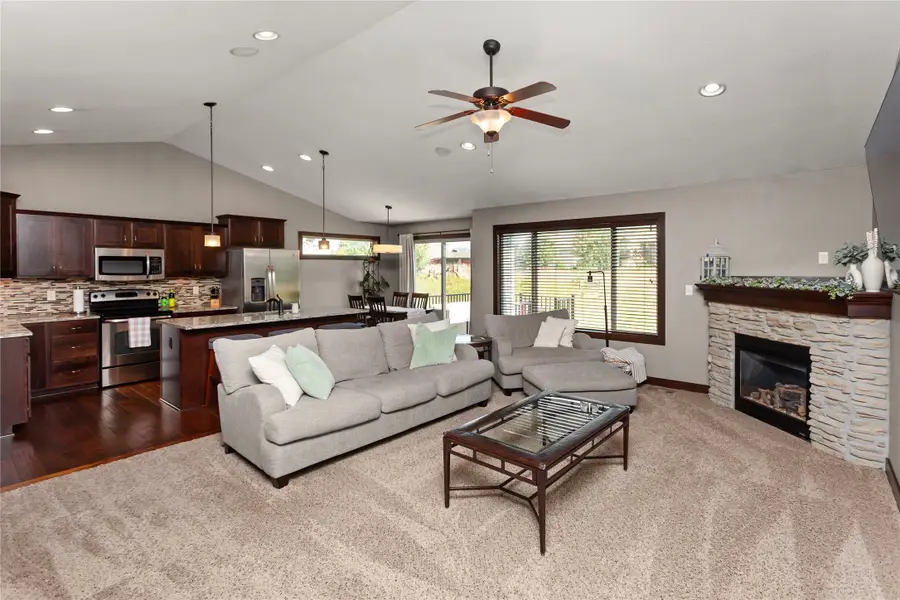 1525 S Warrior Lane, Waukee, IA 50263 - Image #3