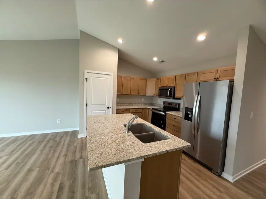 407 W Madison Street, Winterset, IA 50273 - Image #3