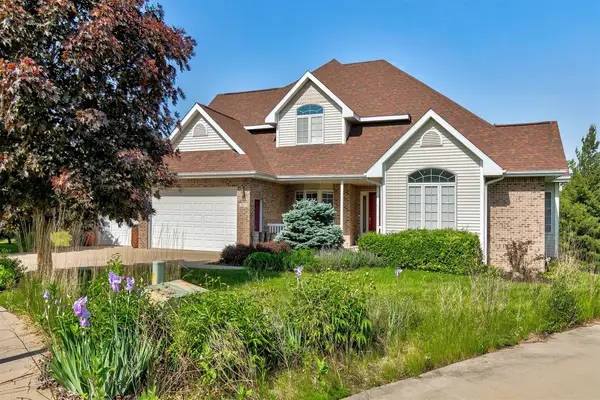 913 W 18th Street S, Newton, IA 50208