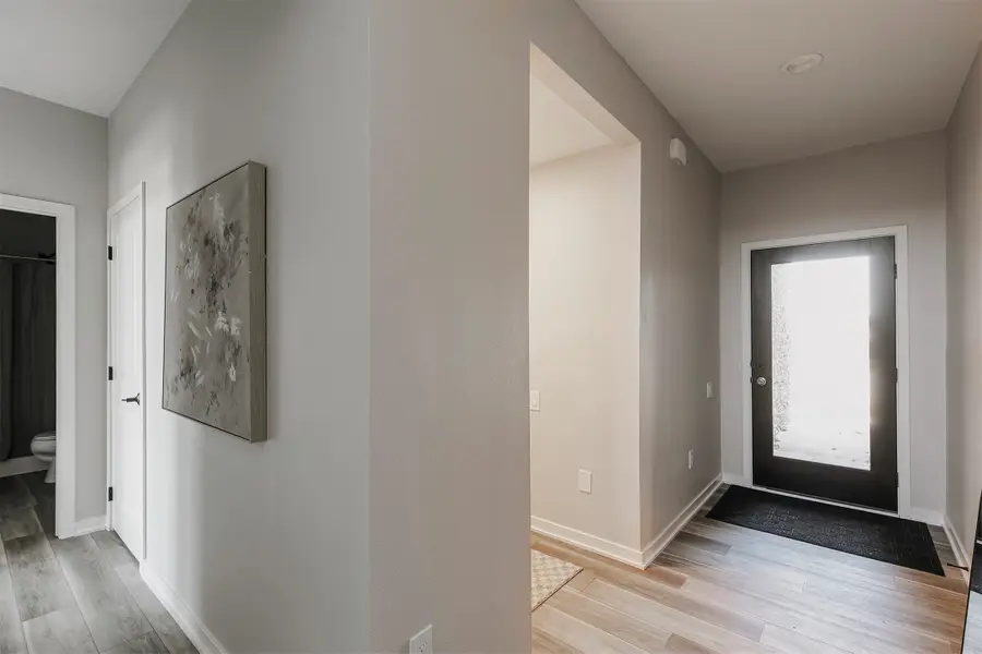 2714 Fleur Drive #11, Des Moines, IA 50321 - Image #3